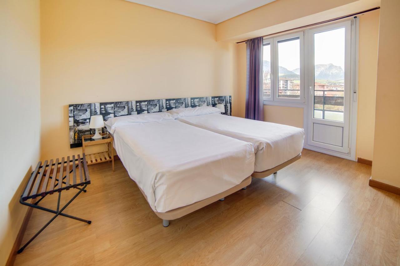 Hotel San Blas Abadiano Celayeta Buitenkant foto